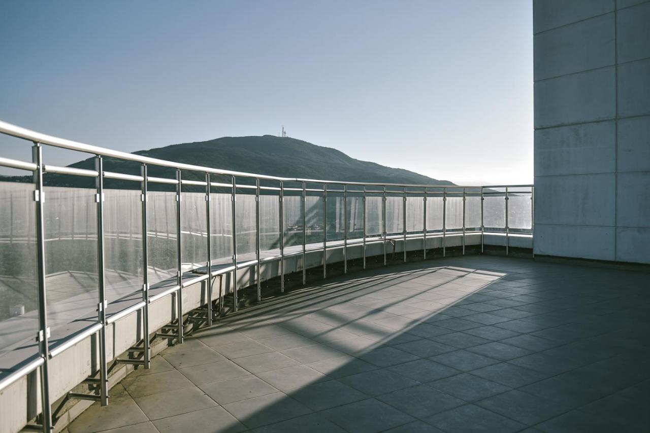 Sky Deluxe 3 Fitness & Spa Apartment Skopje Exterior photo