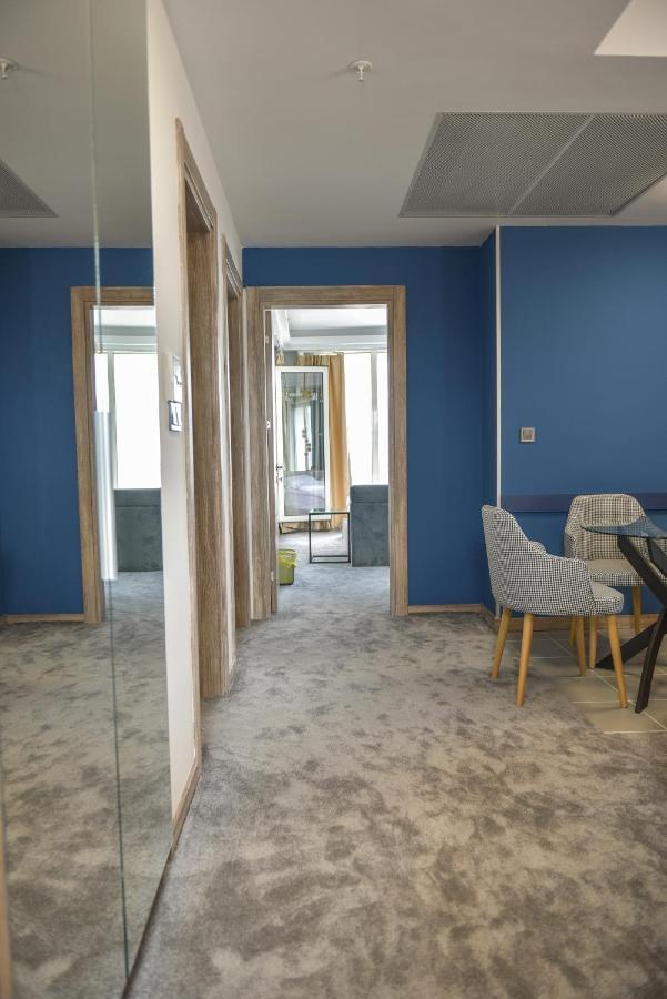 Sky Deluxe 3 Fitness & Spa Apartment Skopje Exterior photo